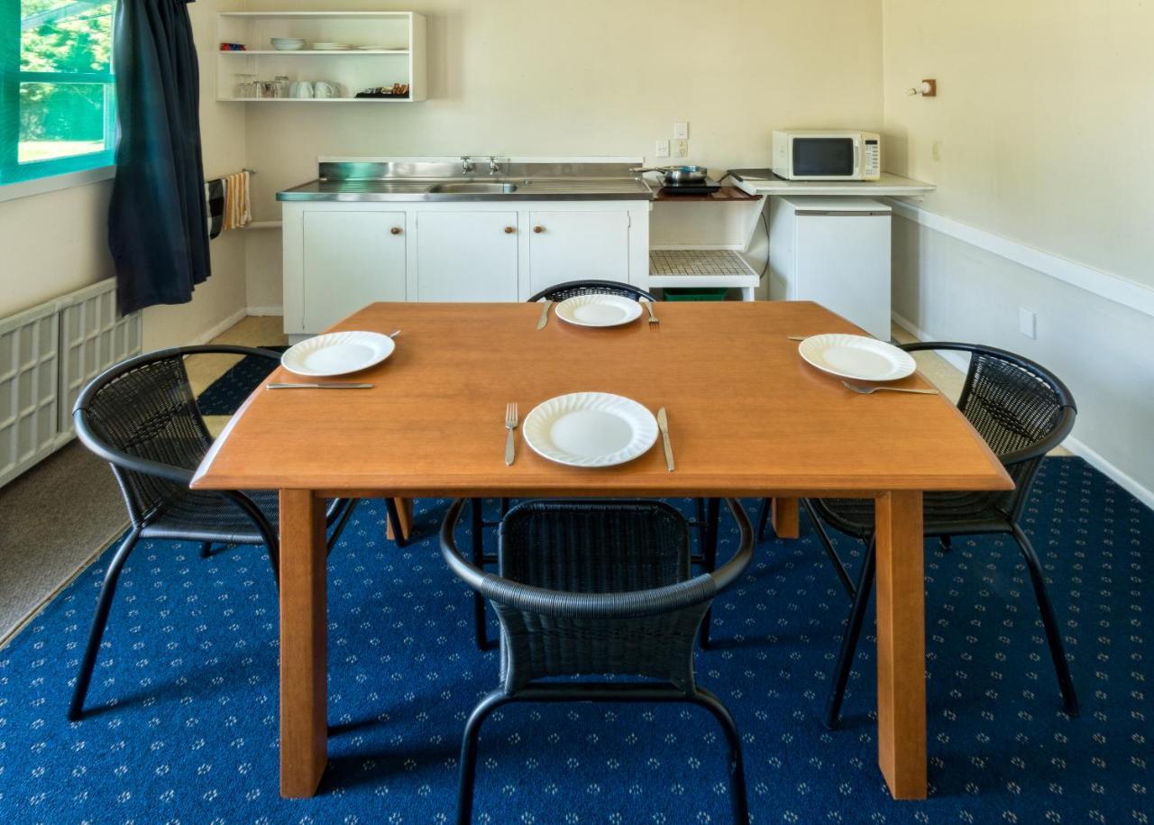 Oasis Motel & Holiday Park Turangi Extérieur photo