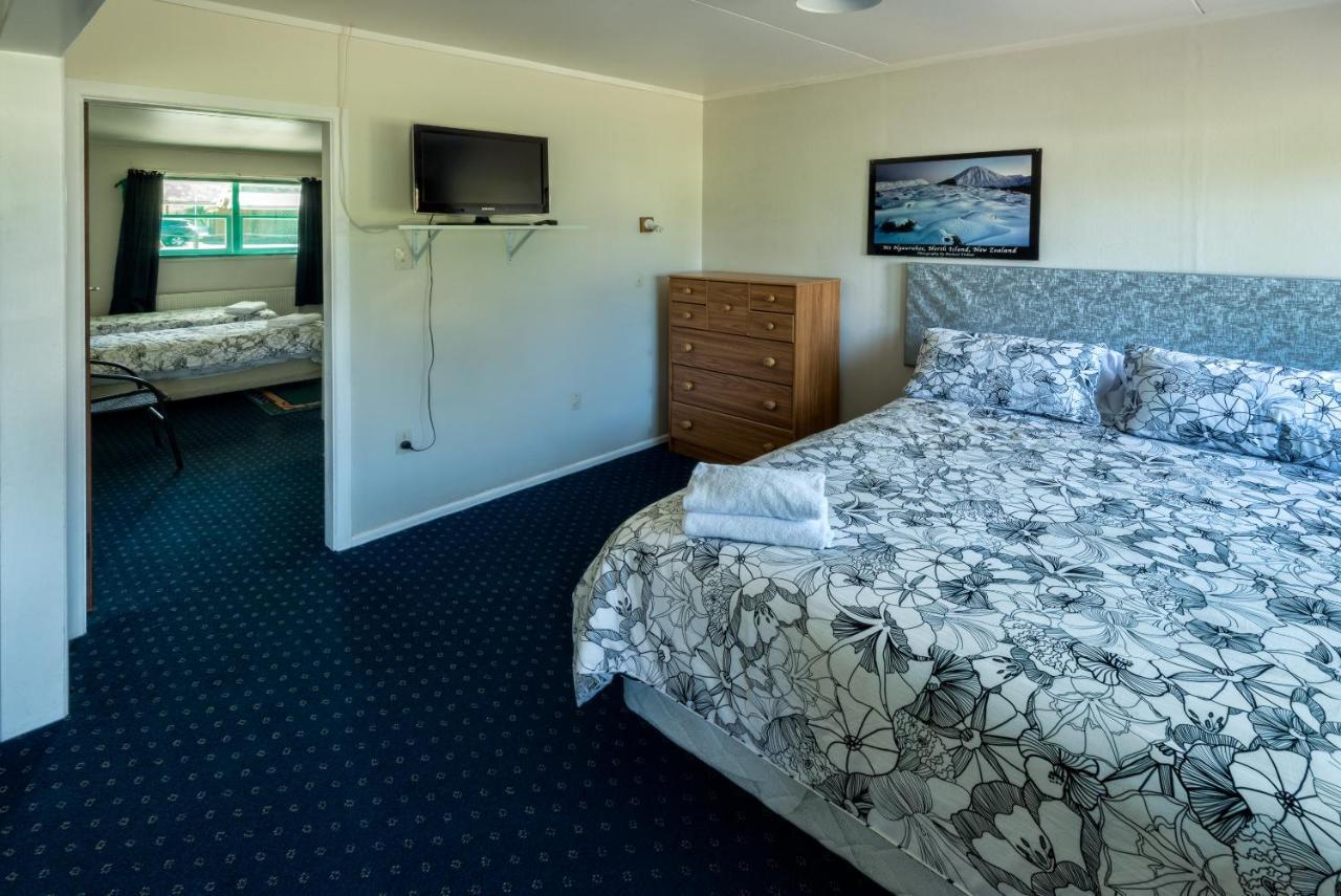 Oasis Motel & Holiday Park Turangi Extérieur photo